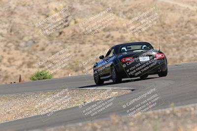 media/Oct-01-2022-Team Topak Racing (Sat) [[f860fb51be]]/2-Inter Low 2/session 1 turn 3/